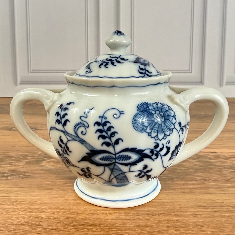 Vintage Blue Danube Cobalt Onion Pattern Sugar Dish w/Lid Banner Pre-1976 EUC